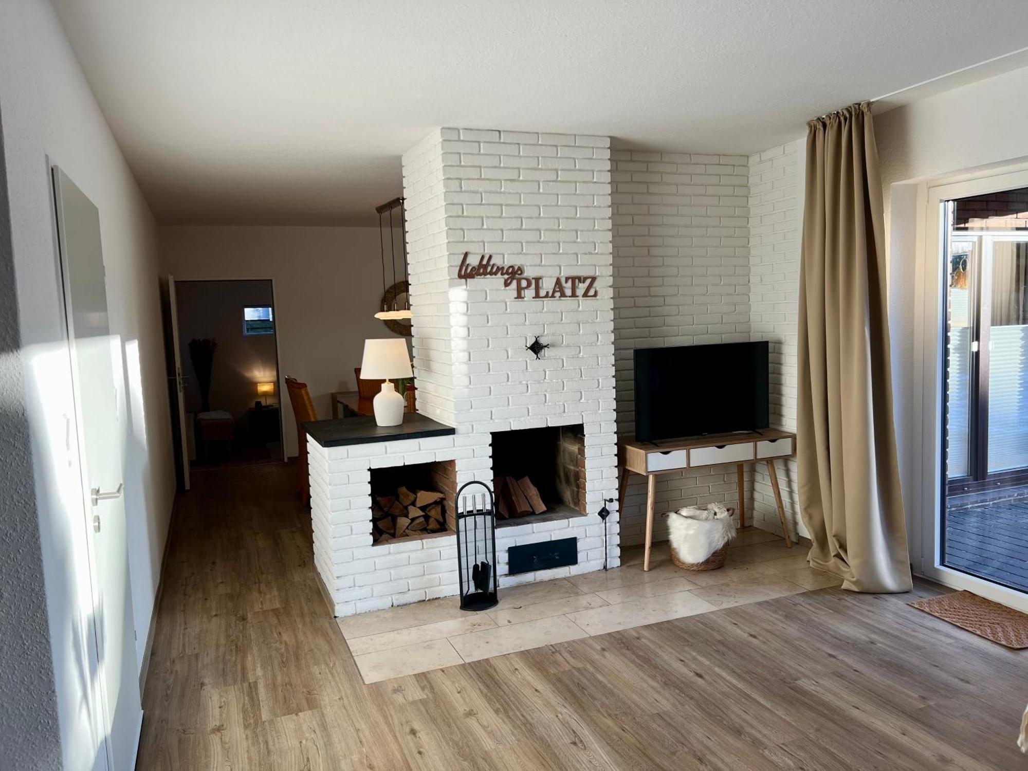 Appartements Zum Weissen Hahn Bad Zwischenahn Exteriör bild