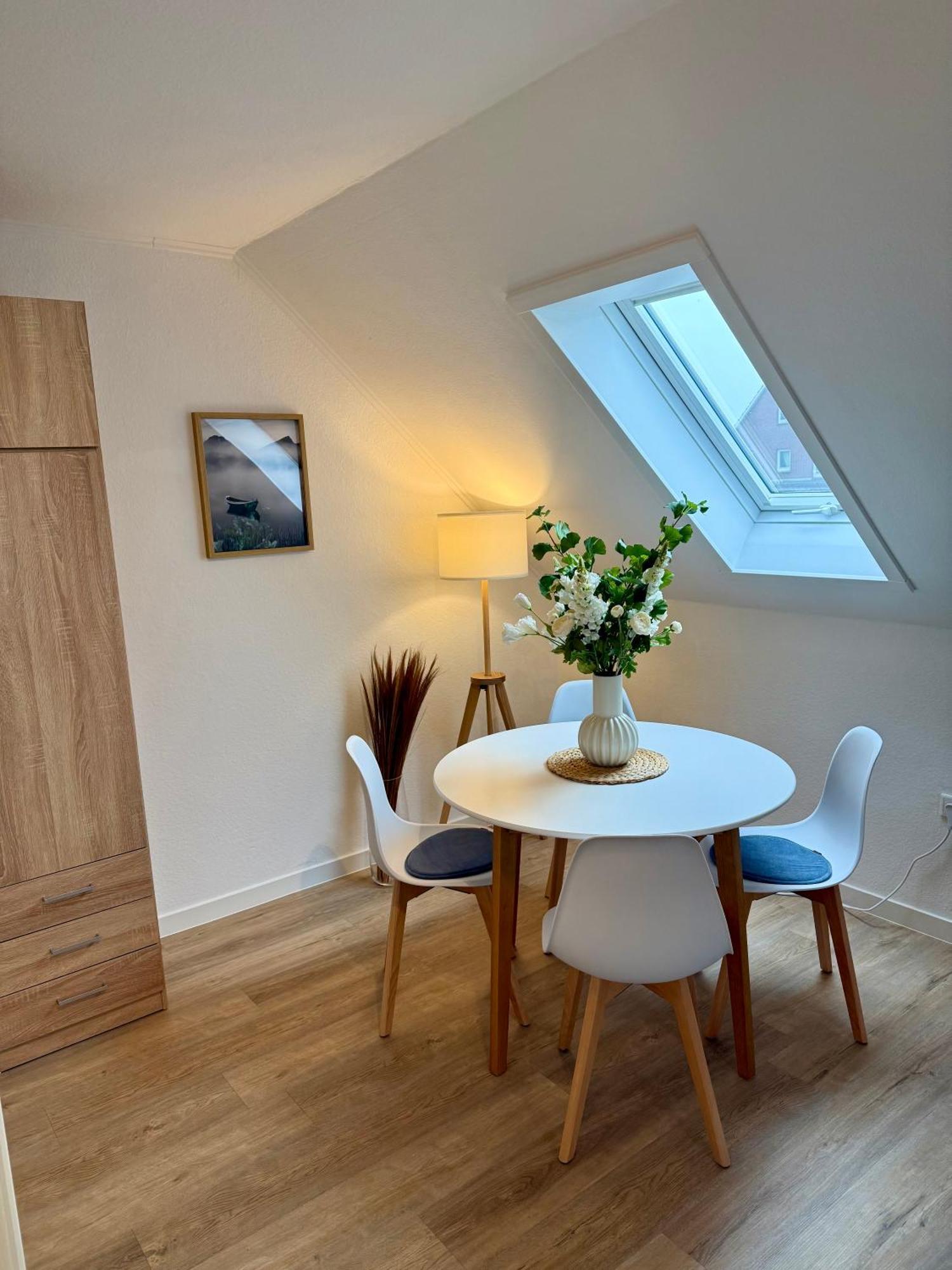 Appartements Zum Weissen Hahn Bad Zwischenahn Exteriör bild